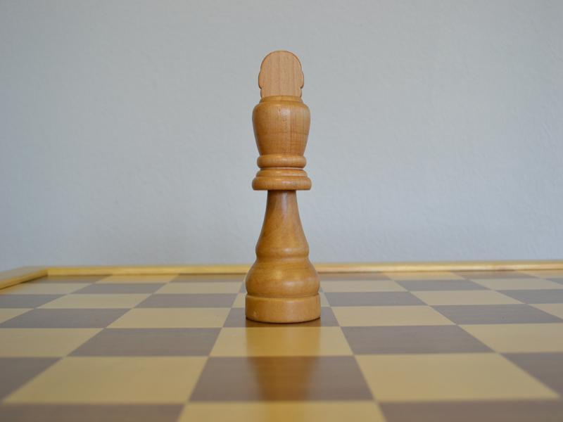 MegaChess 7 Inch Light Rubber Tree King Giant Chess Piece | | MegaChess.com