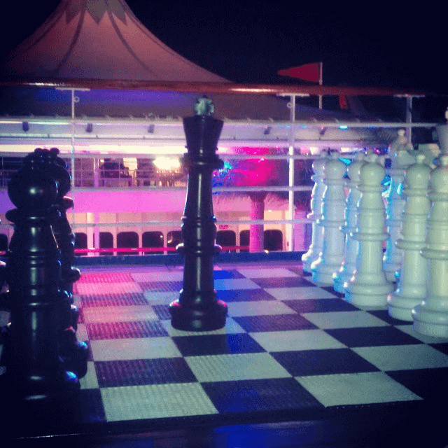 Giant Chess Sets for Your Bar, Pub, or Tavern | MegaChess