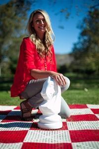 MegaChess 16 Inch White Fiberglass Knight Giant Chess Piece |  | MegaChess.com