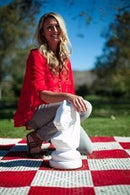 MegaChess 16 Inch White Fiberglass Knight Giant Chess Piece |  | MegaChess.com