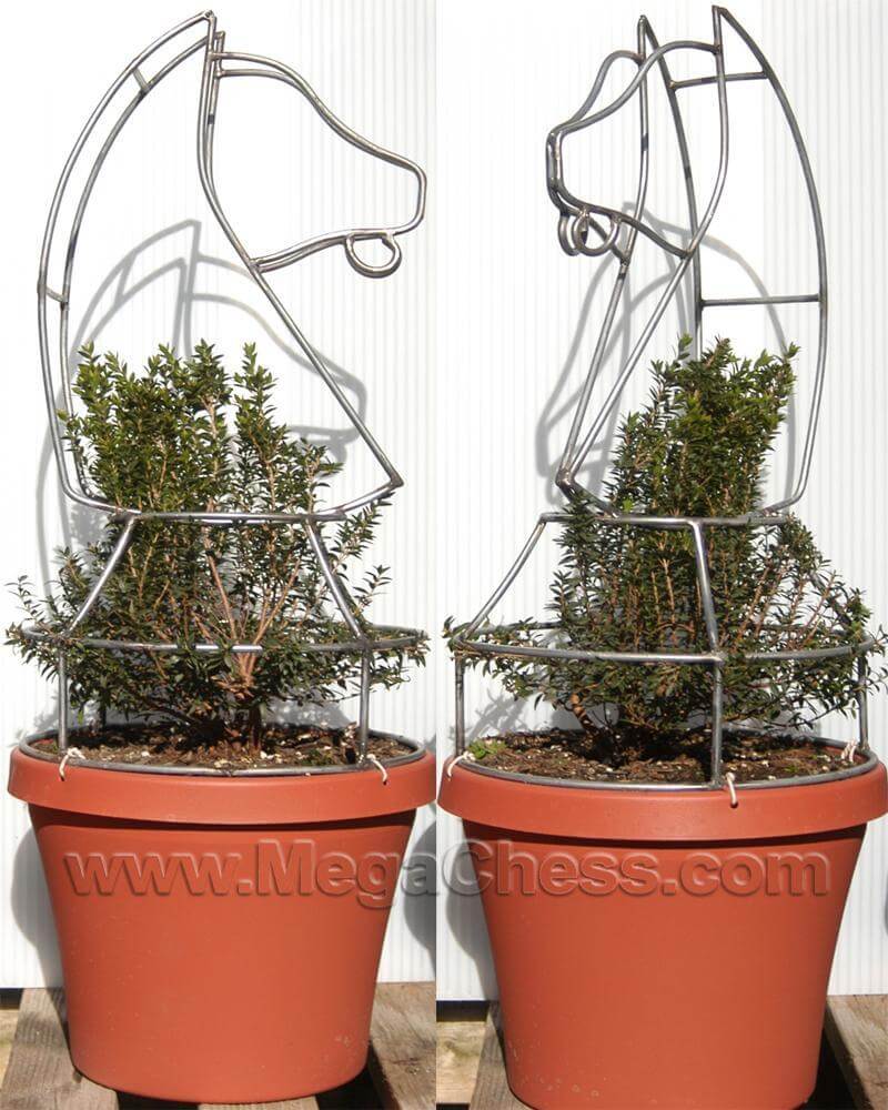 MegaChess 37 Inch Topiary Wire Frame Giant Chess Set |  | MegaChess.com